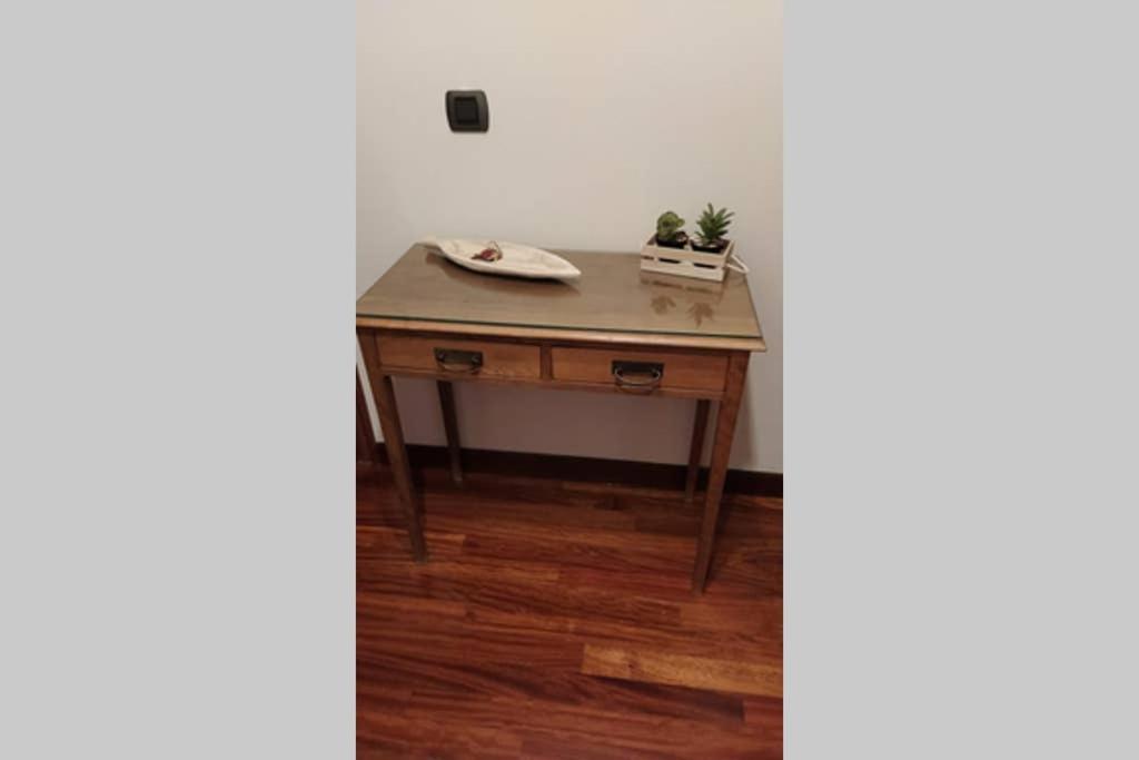 Apartamento Completo Con Parking Privado Y Wifi En San Roque Vigo Zewnętrze zdjęcie