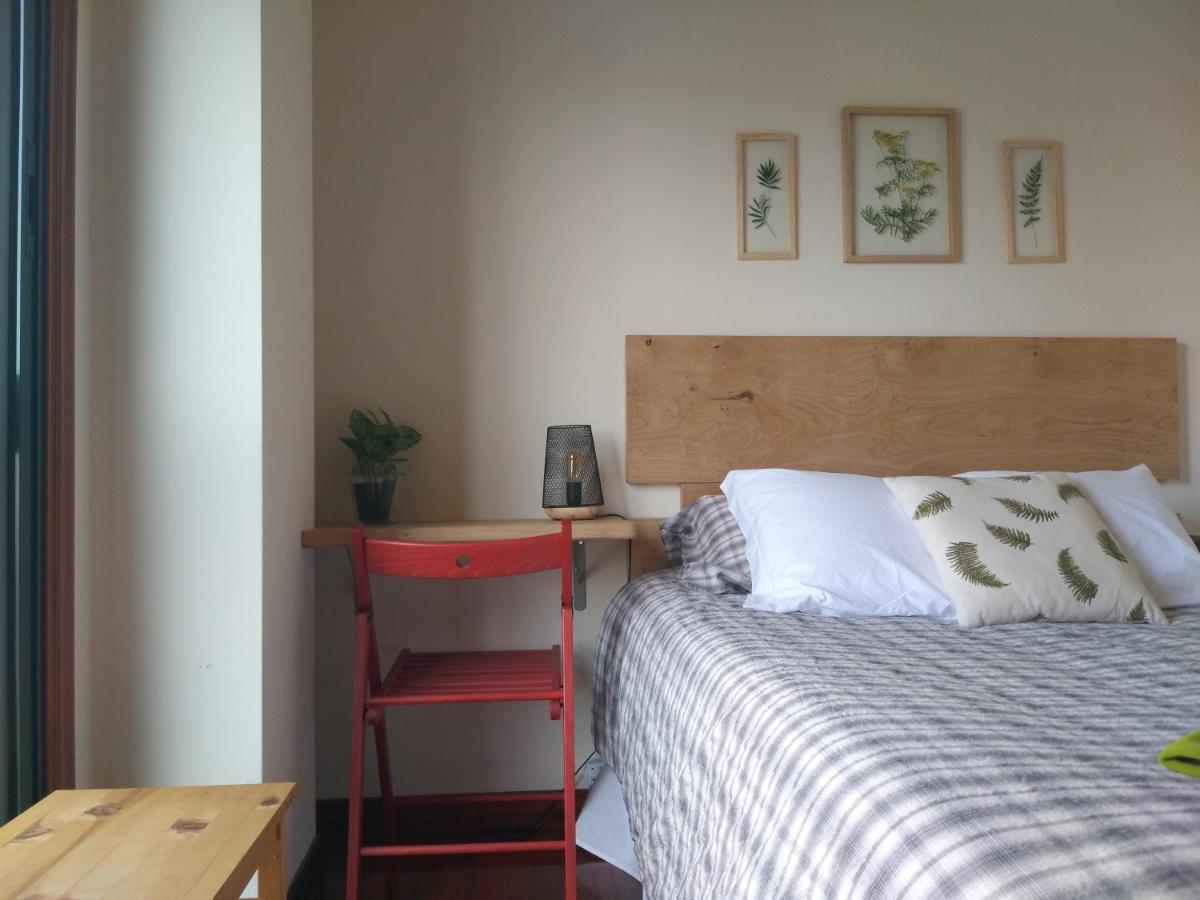 Apartamento Completo Con Parking Privado Y Wifi En San Roque Vigo Zewnętrze zdjęcie